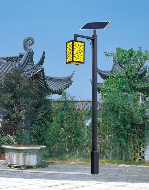 用太阳能庭院灯点亮夜空 舒适与环保共存的家居设计新思路
