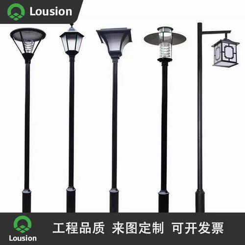 现代简约与复古韵味交融 方型方管3米太阳能庭院灯的设计与实用美学